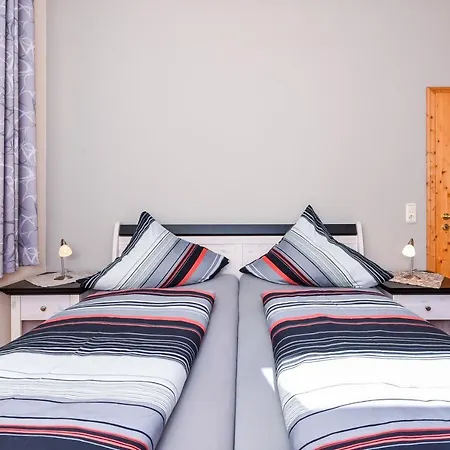 Deich In Sicht * Bensersiel